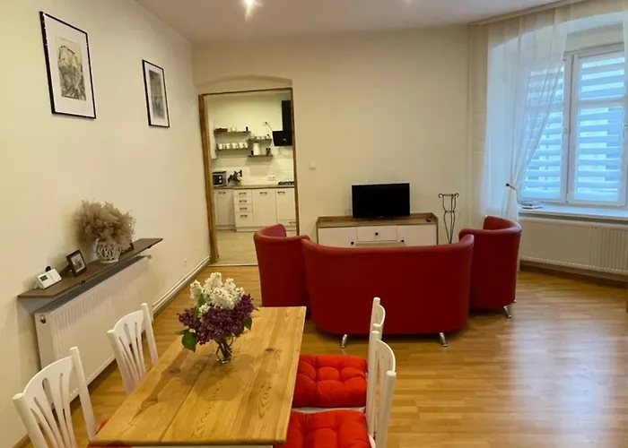 דירה Przy Starym Miescie צ'סטוצ'ובה